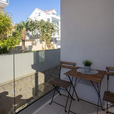 Seaside With A Swimming Pool Businci, Ciovo - 21999 Apartment Trogir